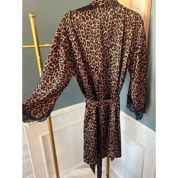 Victoria’s Secret robe silky robe xs - Picture 4 of 7